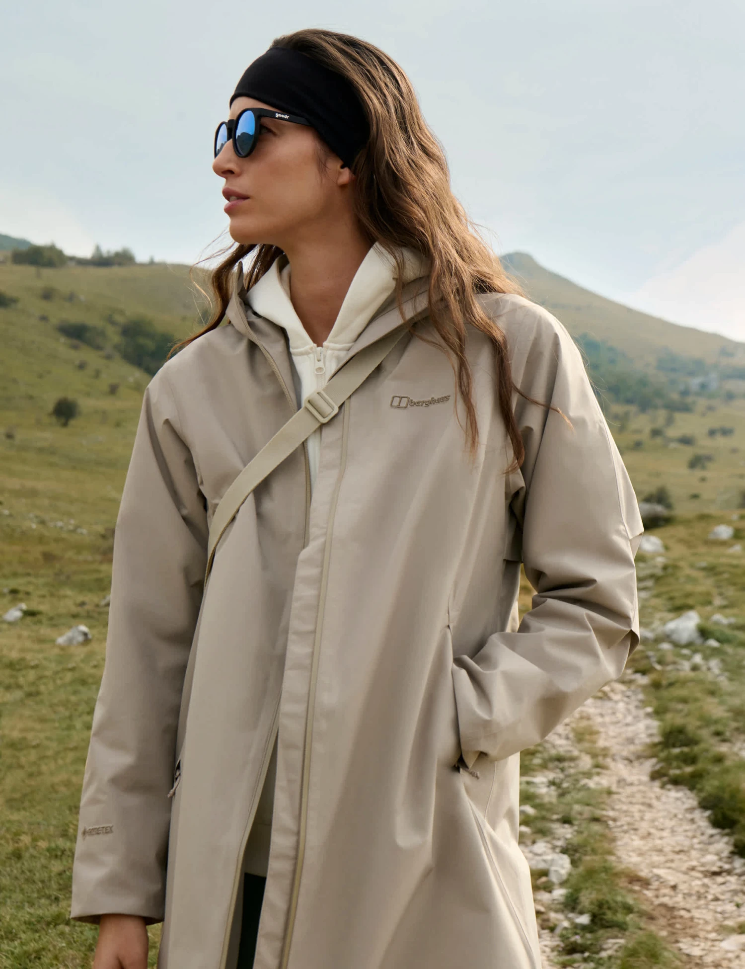 Berghaus Ashberry Waterproof Hooded Raincoat 5 Berghaus Ashberry Waterproof Hooded Raincoat - Image 3