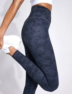 Astrid Ultra-Core Compression 7/8 Leggings -Marks and Spencer Shop Astrid Ultra Core Compression 7 8 Leggings 3