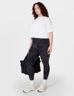 Sweaty Betty Essential Cotton Rich Crew Neck Crop T-Shirt -Marks and Spencer Shop Essential Cotton Rich Crew Neck Crop T Shirt 3