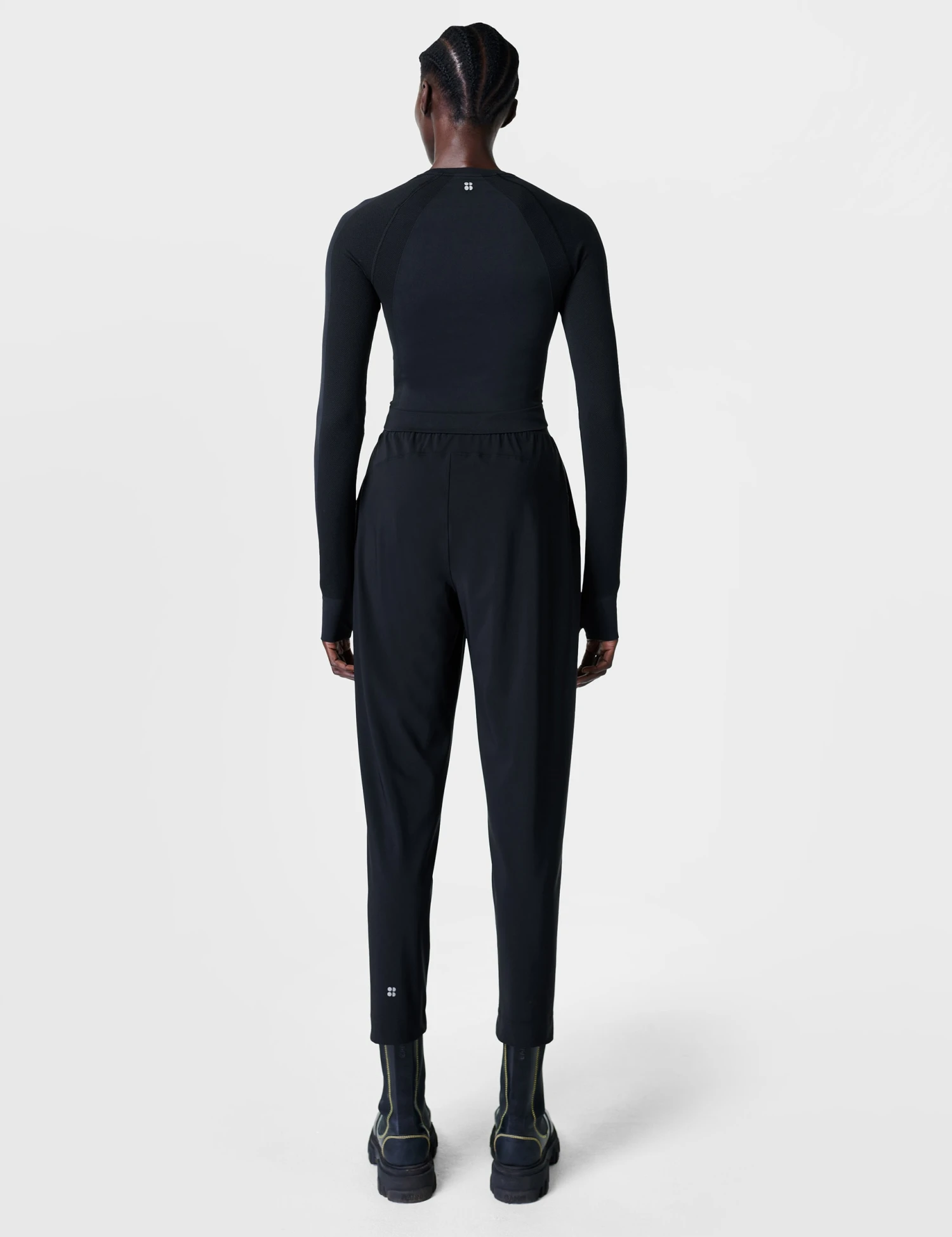 Sweaty Betty Explorer Tapered Ankle Grazer Joggers 5 Sweaty Betty Explorer Tapered Ankle Grazer Joggers - Image 3