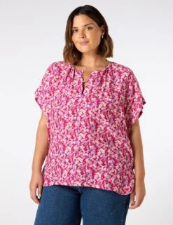 Floral Round Neck Button Detail Blouse