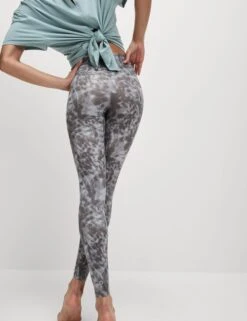 Go Balance Printed Wrap Waist Yoga Leggings -Marks and Spencer Shop Go Balance Printed Wrap Waist Yoga Leggings 3