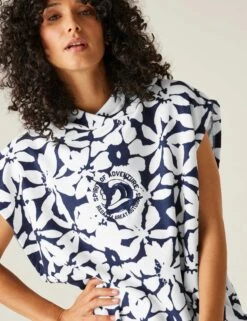 Regatta Hooded Towelling Robe -Marks and Spencer Shop Hooded Towelling Robe 3