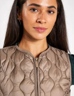 Born Kenal Quilted Collarless Gilet -Marks and Spencer Shop Kenal Quilted Collarless Gilet 3