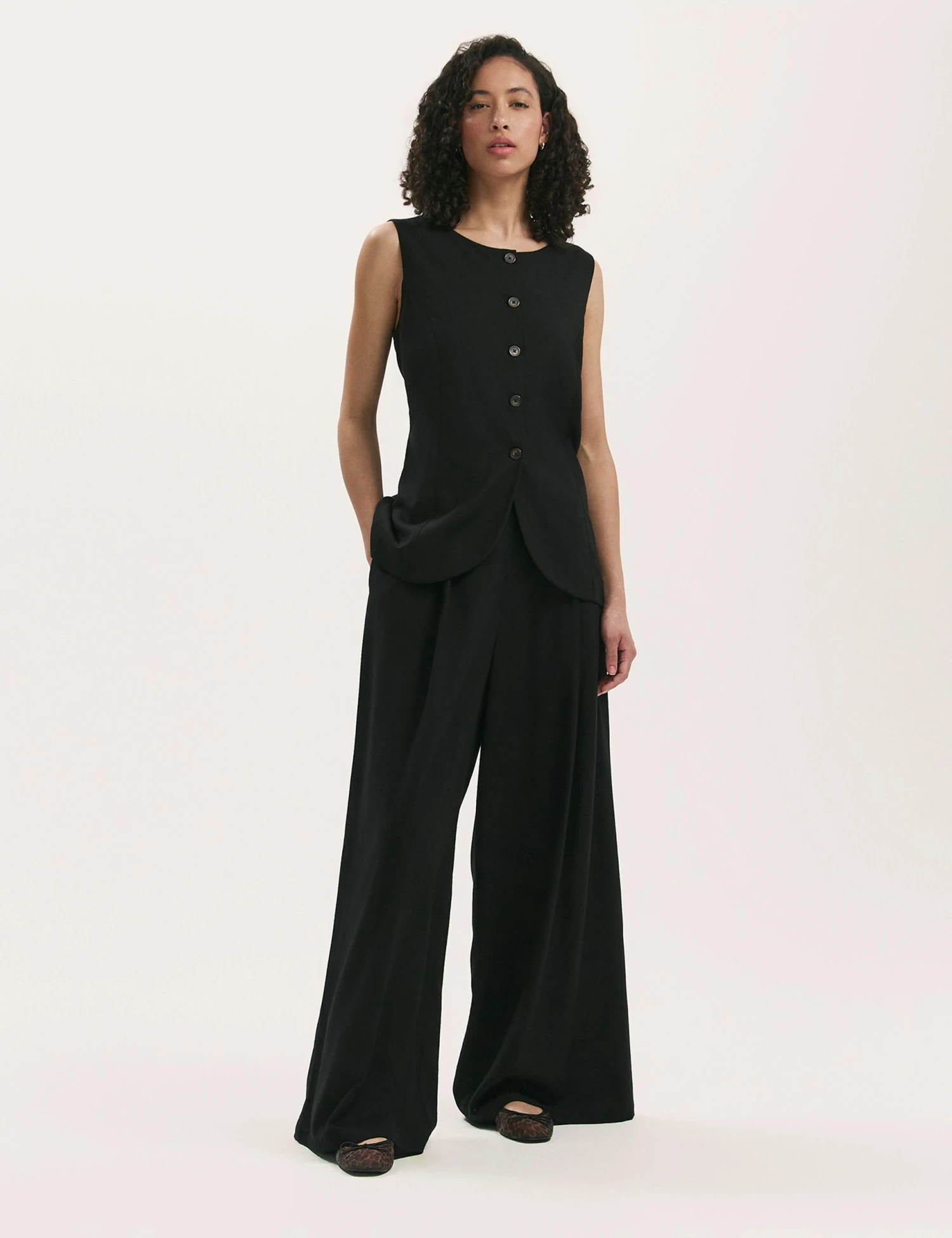 Linen Blend Round Neck Waistcoat 4 Linen Blend Round Neck Waistcoat - Image 2