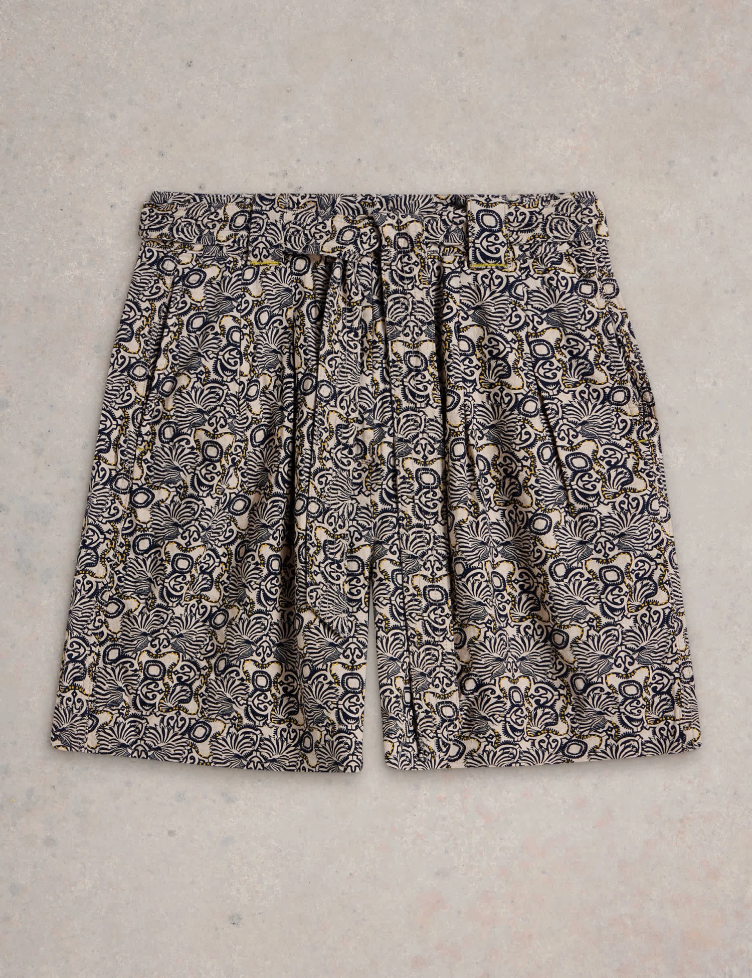 WHITE STUFF Linen Rich Printed Belted Pleat Front Shorts 4 WHITE STUFF Linen Rich Printed Belted Pleat Front Shorts - Image 2