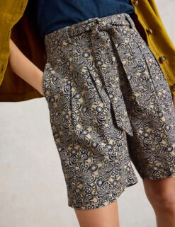 WHITE STUFF Linen Rich Printed Belted Pleat Front Shorts 16 WHITE STUFF Linen Rich Printed Belted Pleat Front Shorts -Marks and Spencer Shop Linen Rich Printed Belted Pleat Front Shorts 2