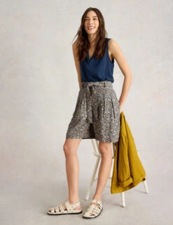 WHITE STUFF Linen Rich Printed Belted Pleat Front Shorts