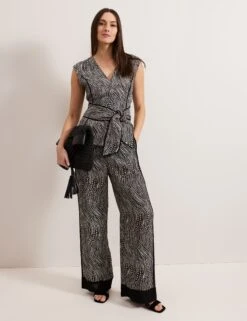 Linen Rich Printed V-Neck Tie Detail Top -Marks and Spencer Shop Linen Rich Printed V Neck Tie Detail Top 2