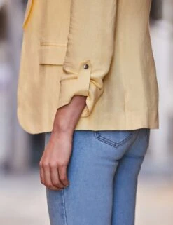 Linen Rich Relaxed Blazer -Marks and Spencer Shop Linen Rich Relaxed Blazer 4