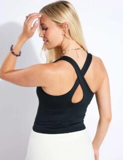 Girlfriend Collective Zoe V-Neck Cross Back Vest Top 9 Girlfriend Collective Zoe V-Neck Cross Back Vest Top -Marks and Spencer Shop MS 10 T24 8192S Y0 X EC 3