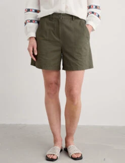 Pure Cotton Pocket Detail Mid Rise Shorts -Marks and Spencer Shop Pure Cotton Pocket Detail Mid Rise Shorts 2