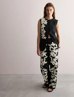 Jaeger Pure Linen Floral Embroidered Waistcoat -Marks and Spencer Shop Pure Linen Floral Embroidered Waistcoat 4