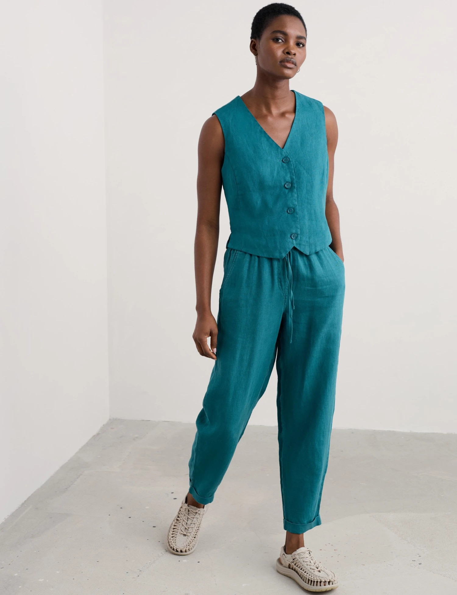 Pure Linen V-Neck Button Through Waistcoat 3 Pure Linen V-Neck Button Through Waistcoat