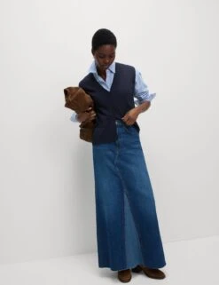 Pure Merino Wool Knitted Waistcoat -Marks and Spencer Shop Pure Merino Wool Knitted Waistcoat 5