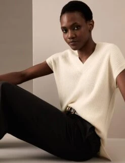 Pure Cashmere Ribbed Relaxed Knitted Vest