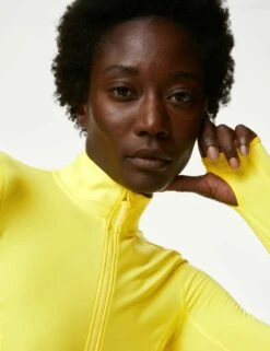 Funnel Neck Half Zip Running Top -Marks and Spencer Shop SD 01 T51 5231 IX X EC 2