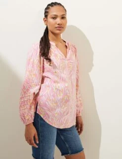 Linen Rich Printed V-Neck Relaxed Blouse 9 Linen Rich Printed V-Neck Relaxed Blouse -Marks and Spencer Shop SD 01 T52 3507 A4 X EC 1