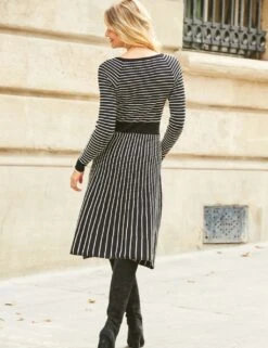 Knitted V-Neck Swing Dress -Marks and Spencer Shop SD 10 T83 6163 Y4 X EC 3