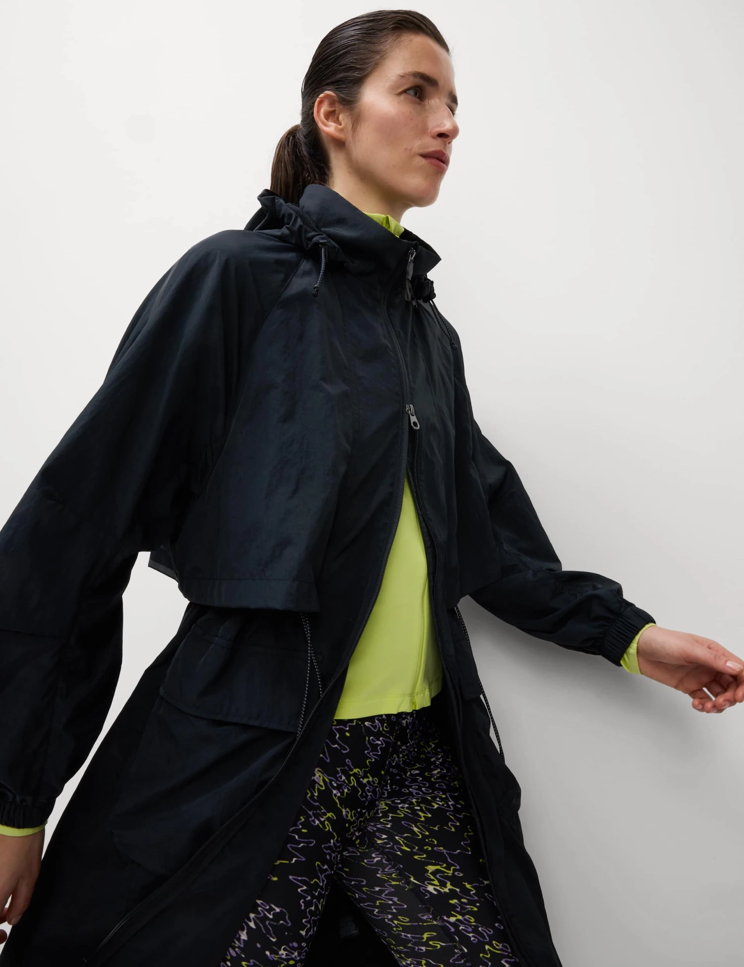 Stormwear™ Lightweight Packable Hooded Parka 5 Stormwear™ Lightweight Packable Hooded Parka - Image 3