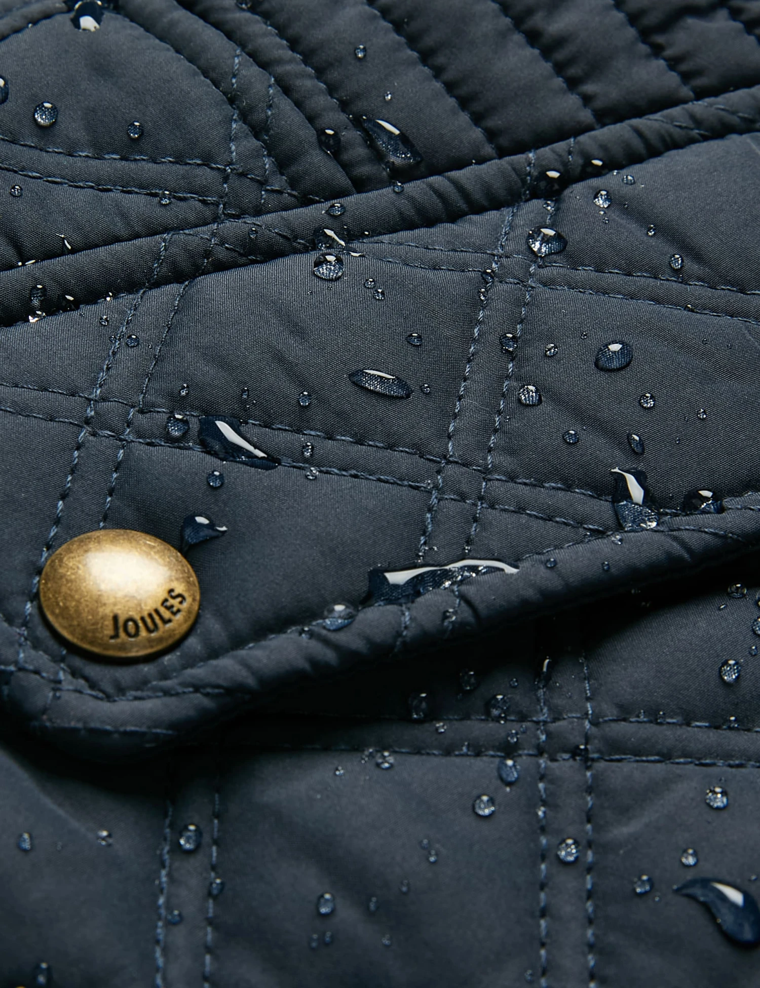 Joules Textured Quilted Gilet 11 Joules Textured Quilted Gilet - Image 9