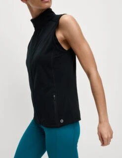 Ultraheat™ Zip Up Running Gilet -Marks and Spencer Shop Ultraheat Zip Up Running Gilet 5