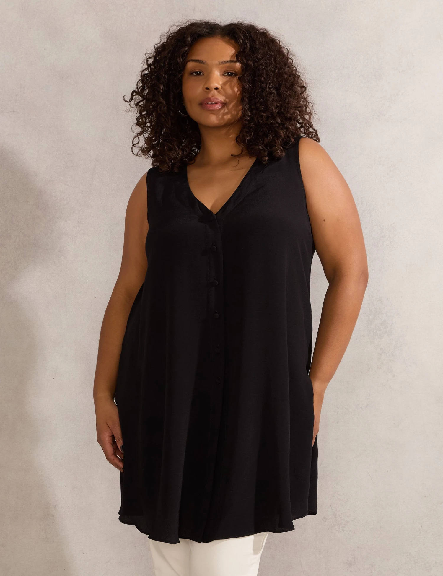 V-Neck Button Front Sleeveless Tunic 3 V-Neck Button Front Sleeveless Tunic