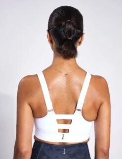 Zoe Air-Core Non Wired Sports Bra -Marks and Spencer Shop Zoe Air Core Non Wired Sports Bra 2