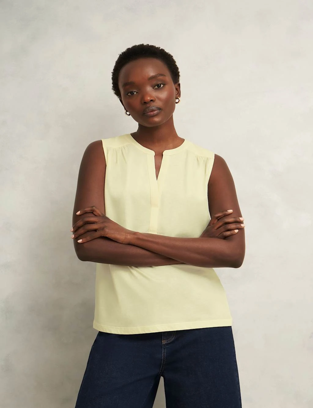Cotton Blend Collarless Notch Neck Sleeveless Blouse 12 Cotton Blend Collarless Notch Neck Sleeveless Blouse - Image 10