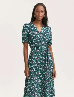 Crepe Floral V-Neck Belted Midi Tea Dress 16 Crepe Floral V-Neck Belted Midi Tea Dress -Marks and Spencer Shop crepe floral v neck belted midi tea dress 6