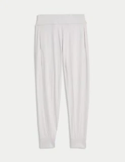 Go Balance Cuffed Yoga Jogger -Marks and Spencer Shop cuffed tapered joggers 11