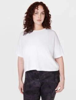 Sweaty Betty Essential Cotton Rich Crew Neck Crop T-Shirt -Marks and Spencer Shop essential cotton rich crew neck crop t shirt 7