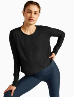 Beyond Yoga Featherweight Daydreamer Crew Neck Yoga Top -Marks and Spencer Shop featherweight daydreamer crew neck yoga top 8