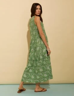 Floral Notch Neck Midi Skater Dress 15 Floral Notch Neck Midi Skater Dress -Marks and Spencer Shop floral notch neck midi skater dress 5