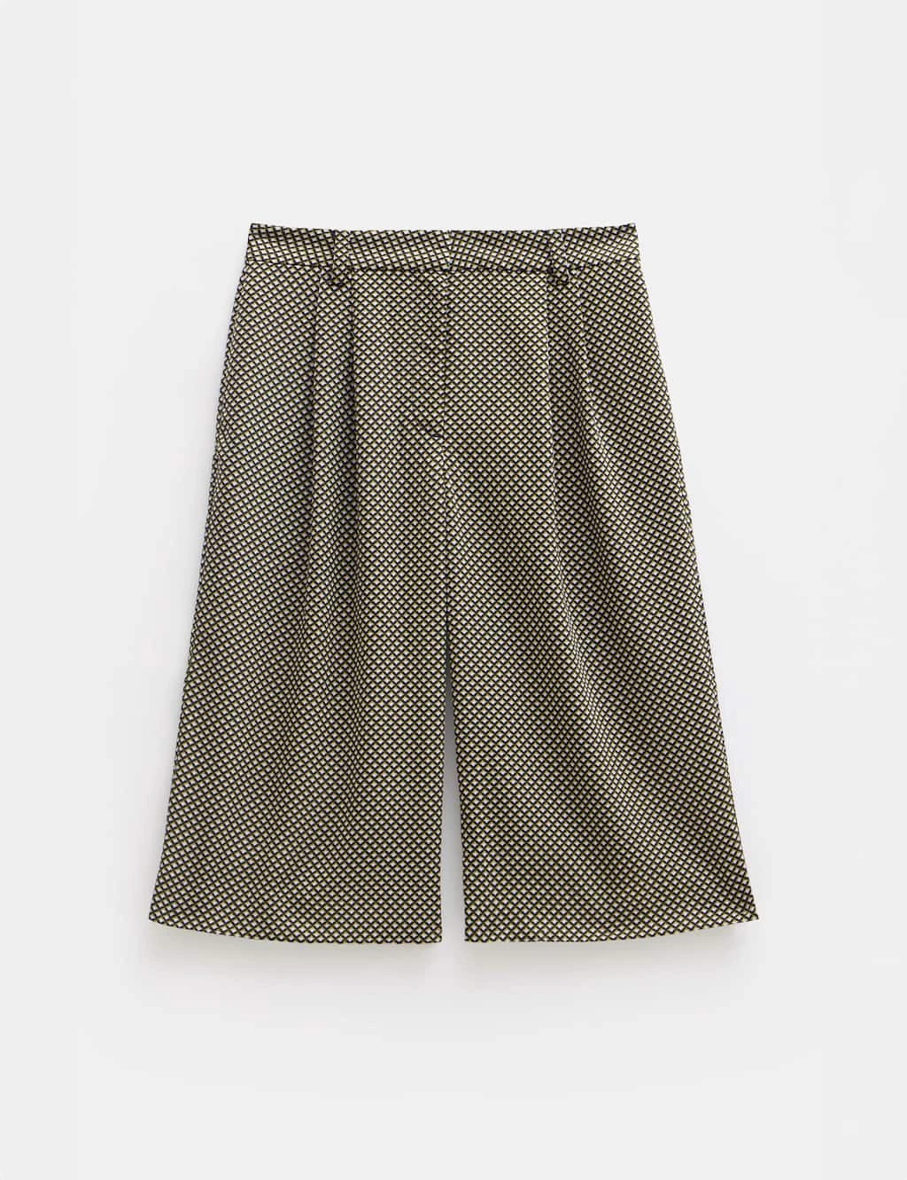 Geometric Knee Length Bermuda Shorts 7 Geometric Knee Length Bermuda Shorts - Image 5