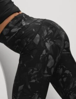 Go Move Printed High Waisted Gym Leggings -Marks and Spencer Shop go move printed high waisted gym leggings 12