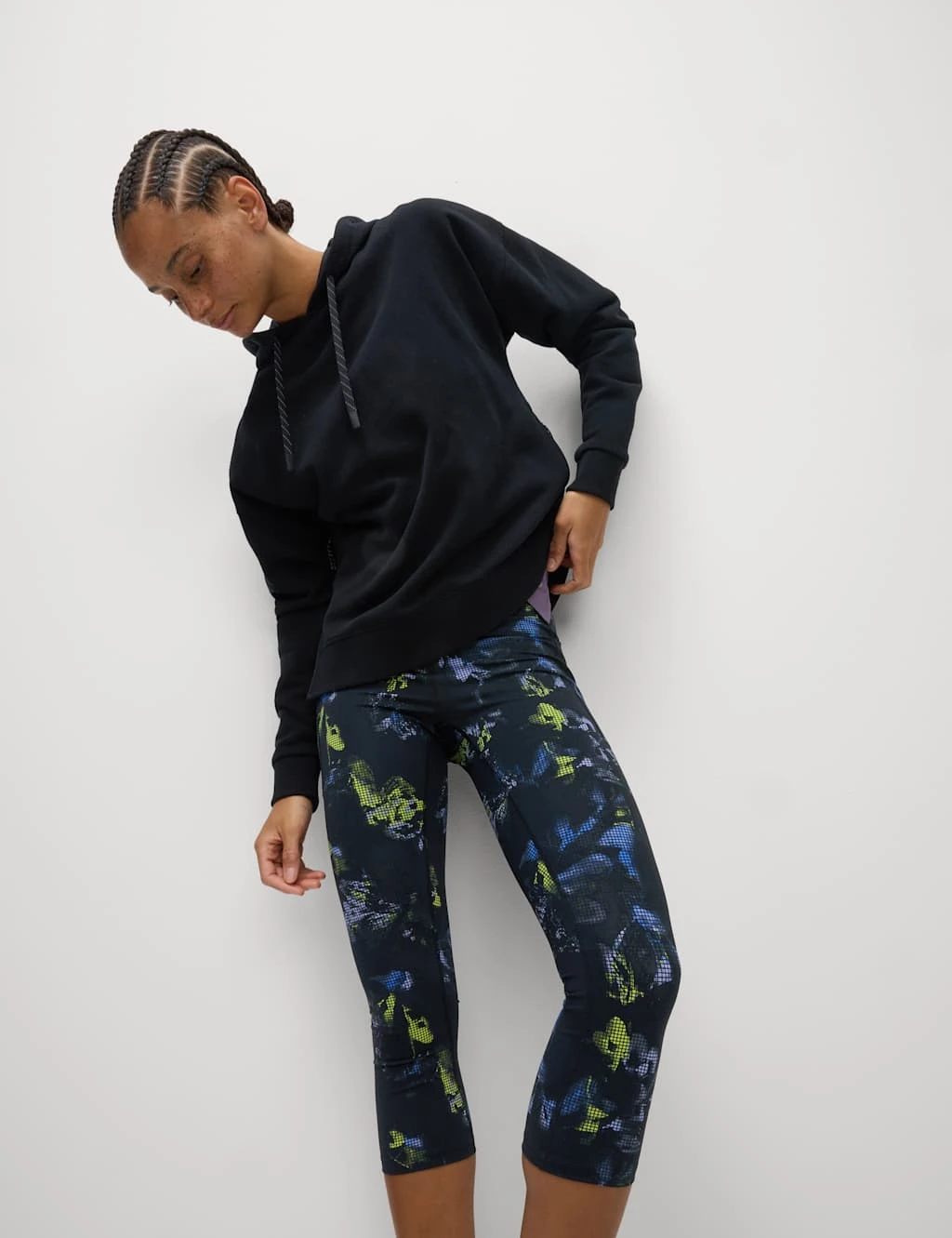 Go Train High Waisted Cropped Gym Leggings 13 Go Train High Waisted Cropped Gym Leggings - Image 11