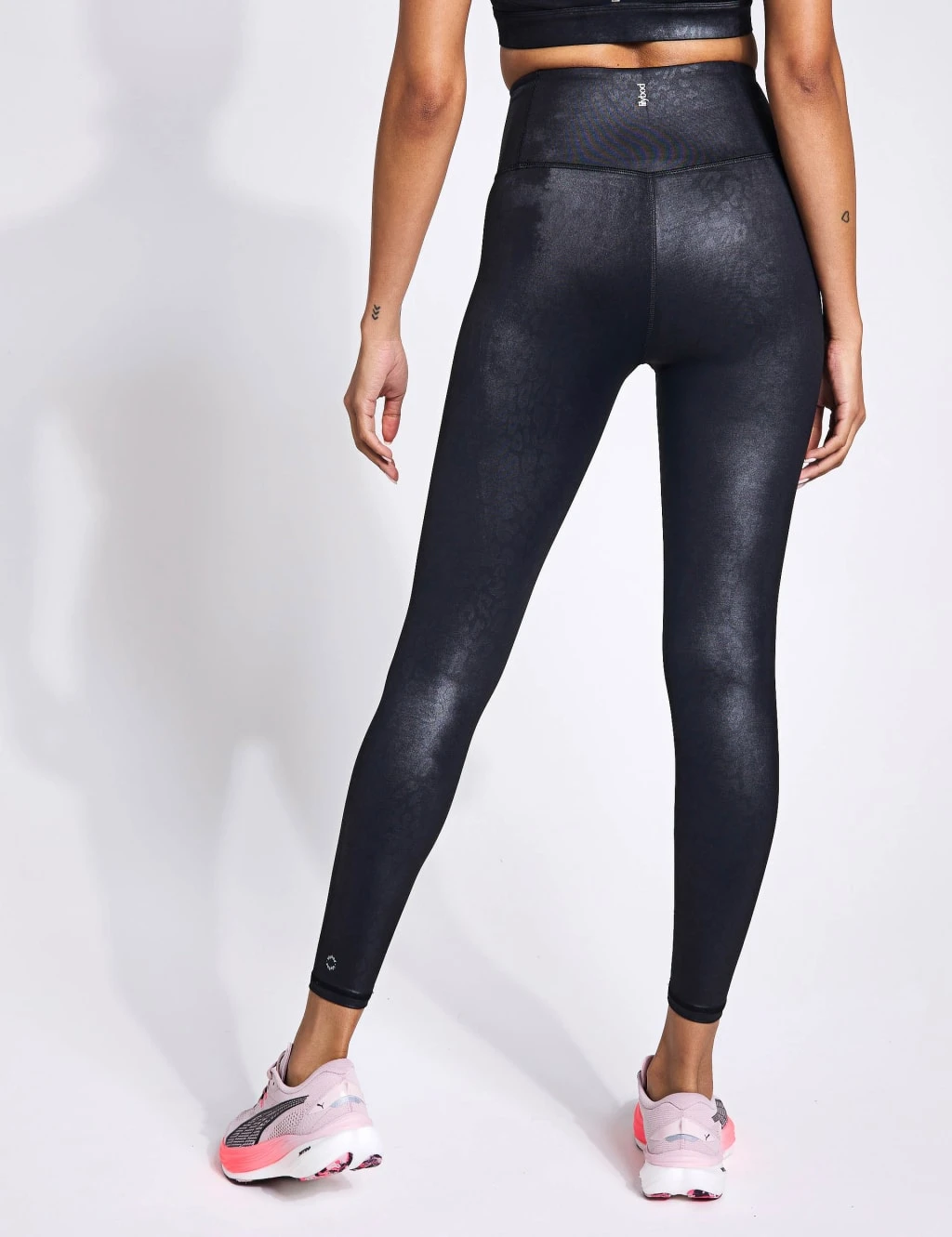 Limit High-Shine High Waisted 7/8 Leggings 9 Limit High-Shine High Waisted 7/8 Leggings - Image 7