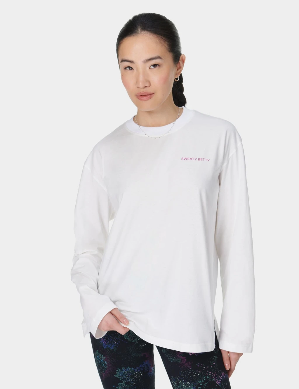 Sweaty Betty Logo Pure Cotton Crew Neck Oversized Top 11 Sweaty Betty Logo Pure Cotton Crew Neck Oversized Top - Image 9