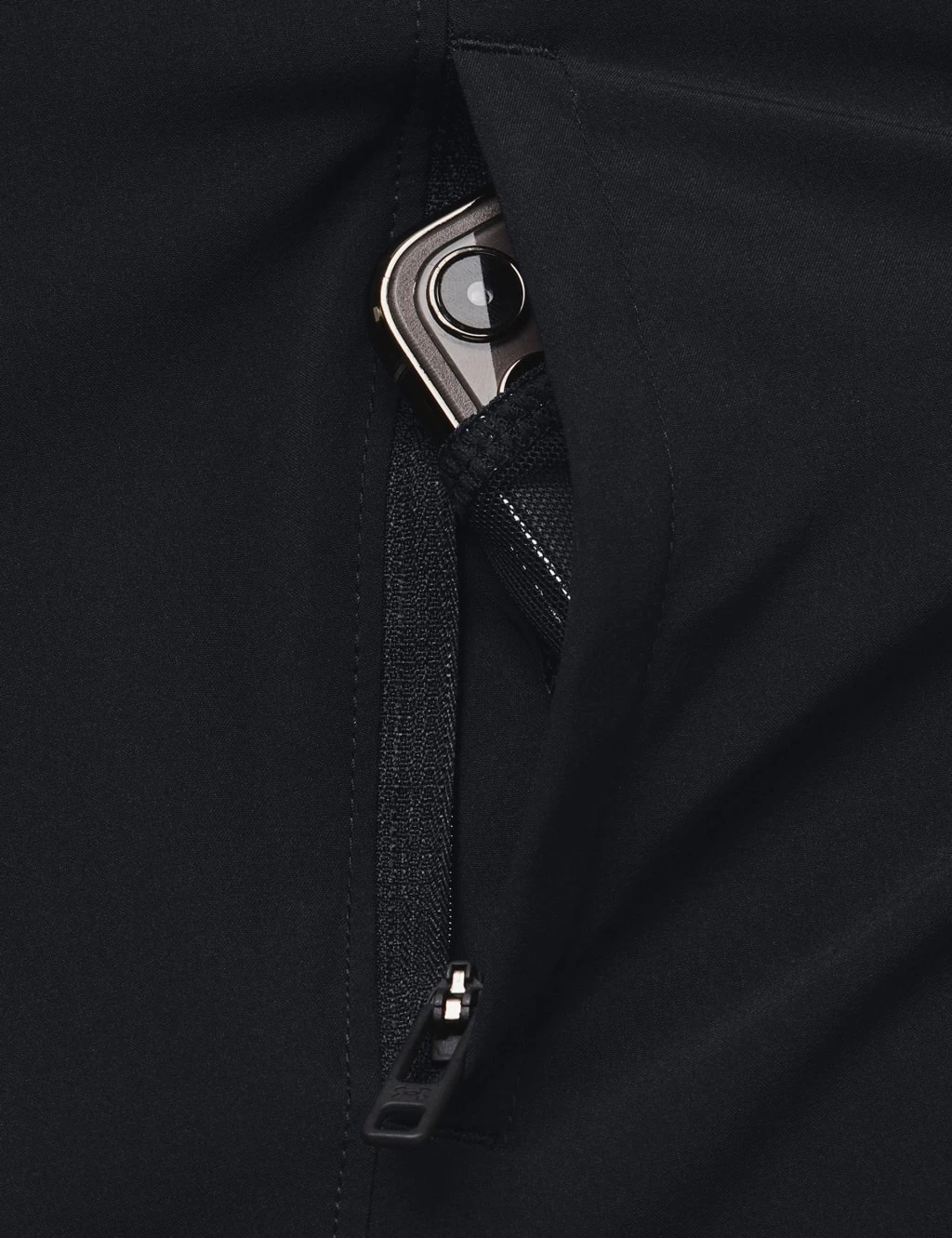 Under Armour OutRun The Storm Zip Up Hooded Sports Jacket 11 Under Armour OutRun The Storm Zip Up Hooded Sports Jacket - Image 9