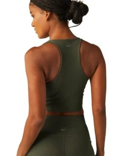 Beyond Yoga Powderbeyond Intensity V-Neck Crop Top -Marks and Spencer Shop powderbeyond intensity v neck crop top 5