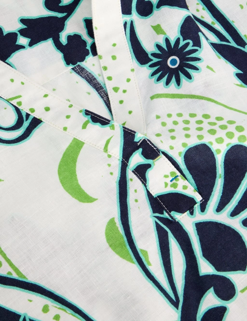 WHITE STUFF Pure Linen Printed Collared Tunic 11 WHITE STUFF Pure Linen Printed Collared Tunic - Image 9