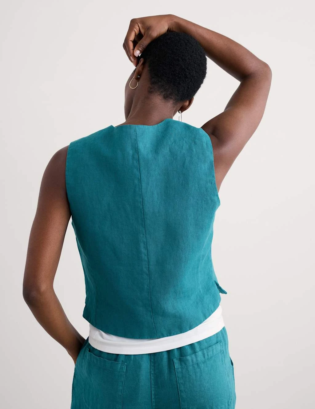 Pure Linen V-Neck Button Through Waistcoat 9 Pure Linen V-Neck Button Through Waistcoat - Image 7