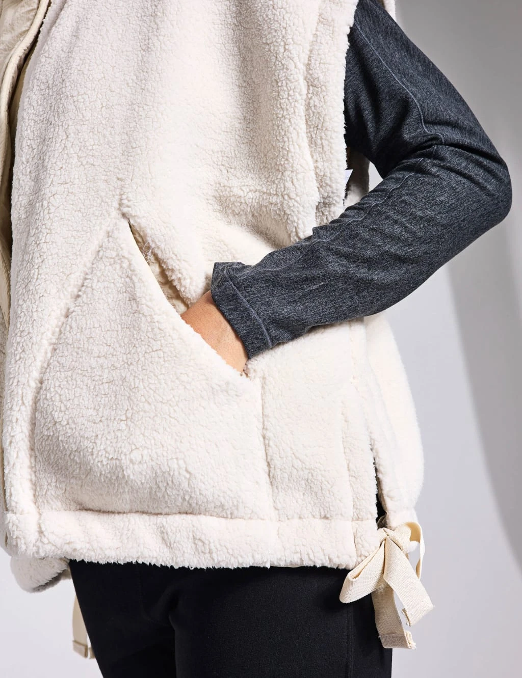 Scout It Out Fleece Funnel Neck Gilet 19 Scout It Out Fleece Funnel Neck Gilet - Image 17