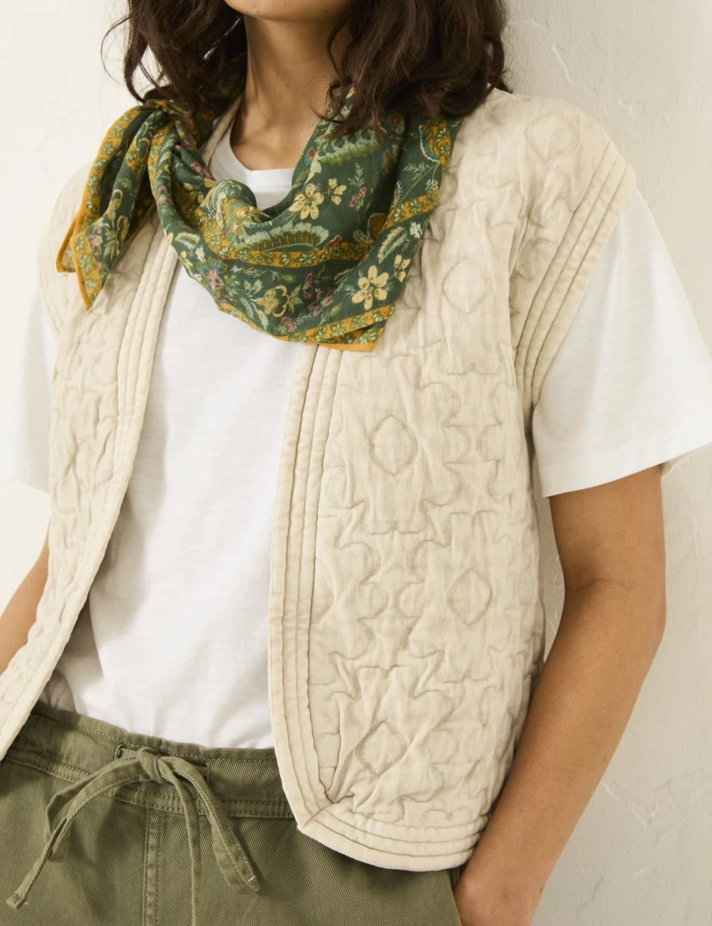 Textured Floral Waistcoat 9 Textured Floral Waistcoat - Image 7