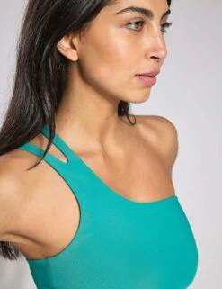 Girlfriend Collective Uma One Shoulder Non Wired Sports Bra (S-XL) 25 Girlfriend Collective Uma One Shoulder Non Wired Sports Bra (S-XL) -Marks and Spencer Shop uma one shoulder non wired sports bra s xl 1 5
