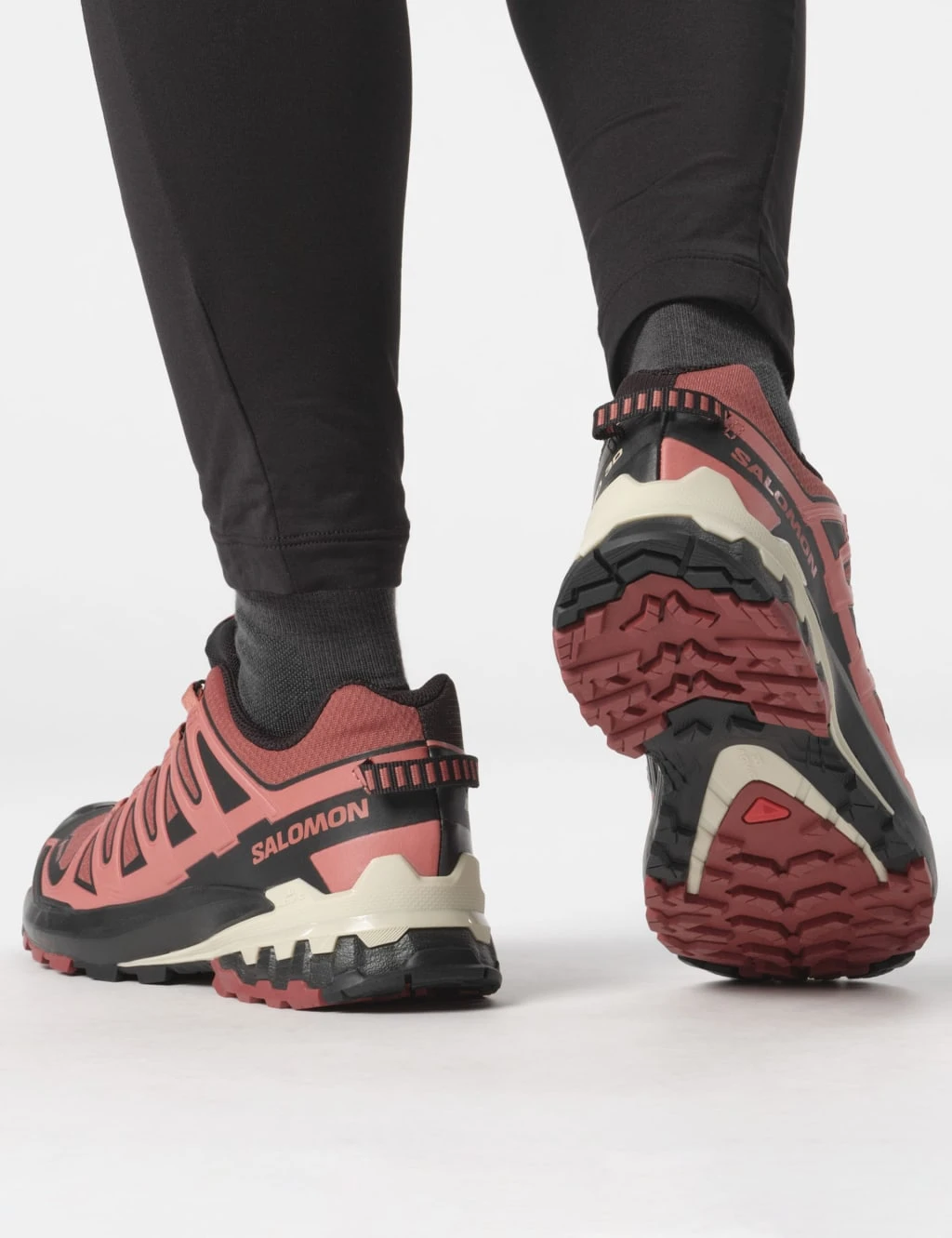 Salomon XA Pro 3D V9 Gore-Tex Trail Trainers 17 Salomon XA Pro 3D V9 Gore-Tex Trail Trainers - Image 15