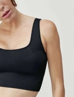 Born Yami Medium Support Non Wired Sports Bra -Marks and Spencer Shop yami medium support non wired sports bra 4